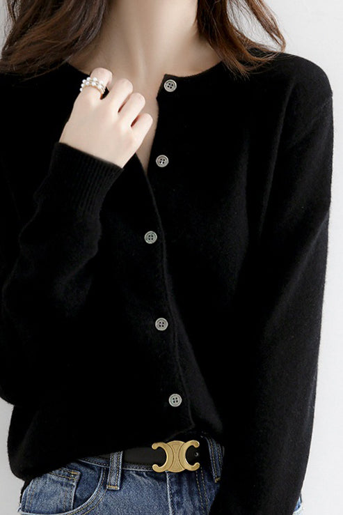 Rundhals-Wollstrick-Cardigan - 12 Farben verfügbar