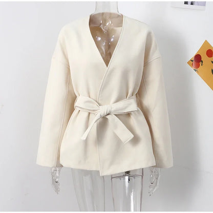 Mystique & Co™ Eleganter Fleece-Mantel