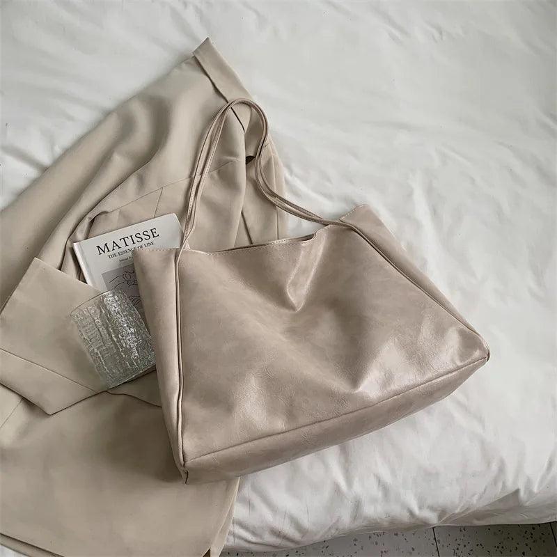 Dianora Reise-Handtasche