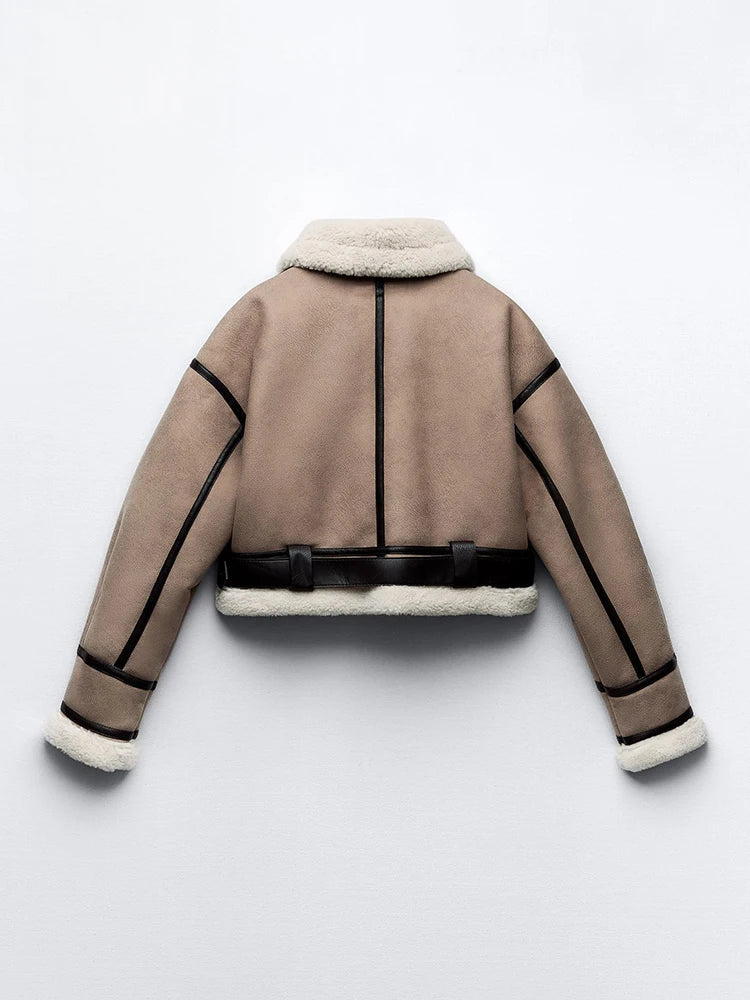 Gekürzter Sherpa-Mantel