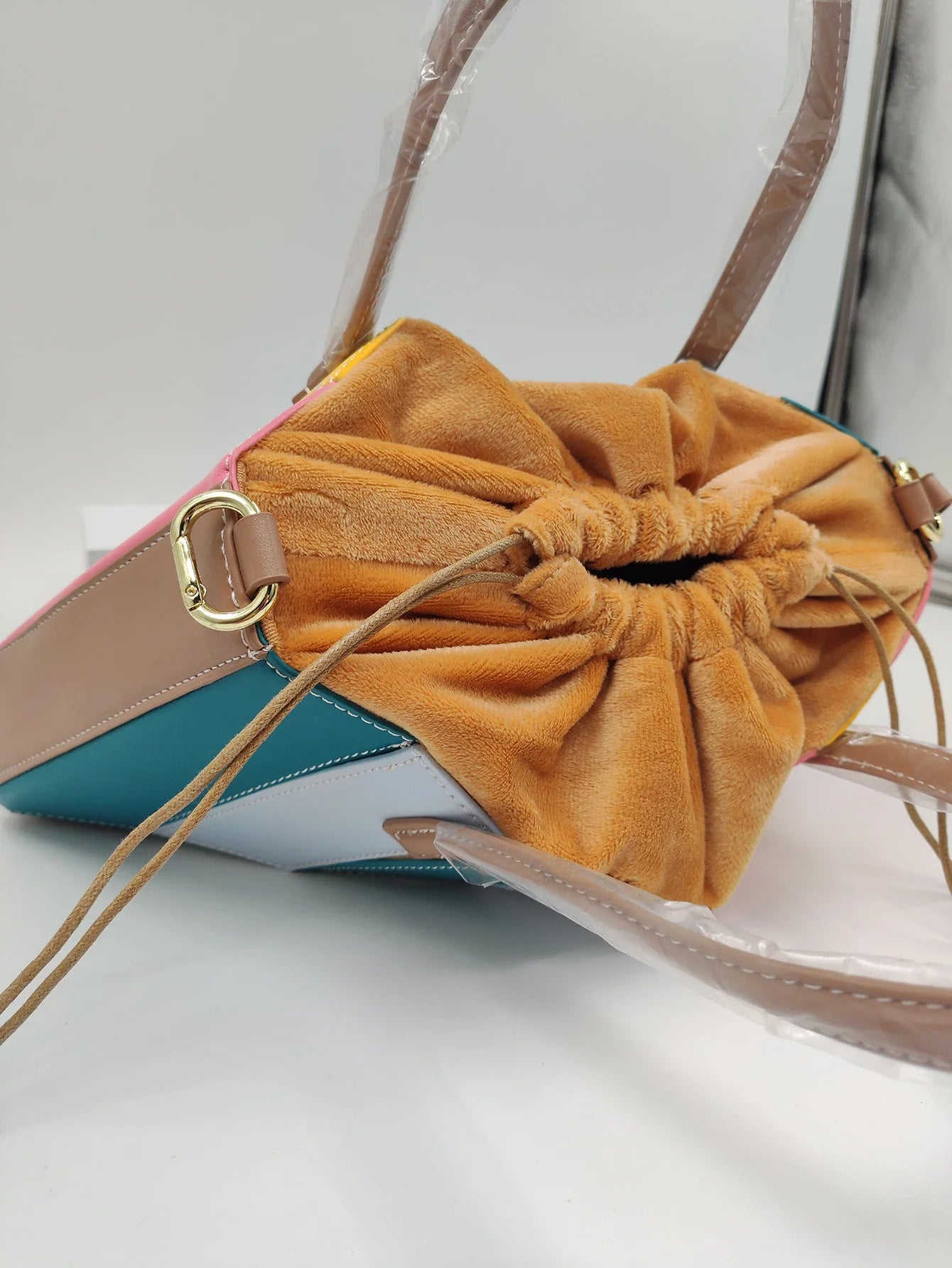 Amber-Farben-Blocktasche