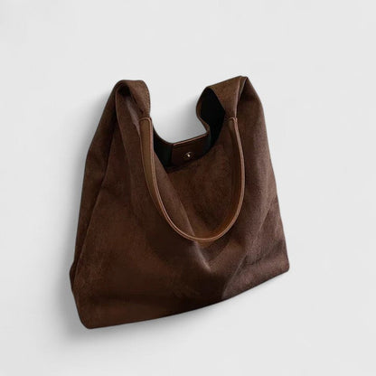 Sheryl | Schicke Tote Bag