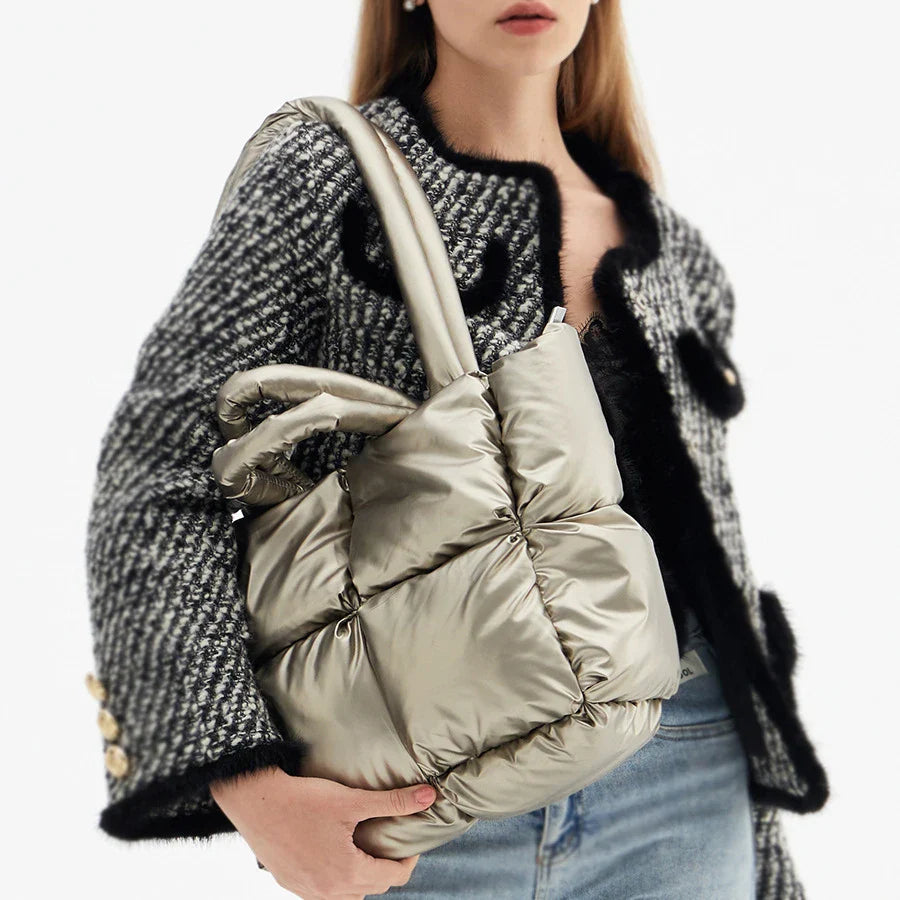 Avigail Stepp-Puffer-Tasche