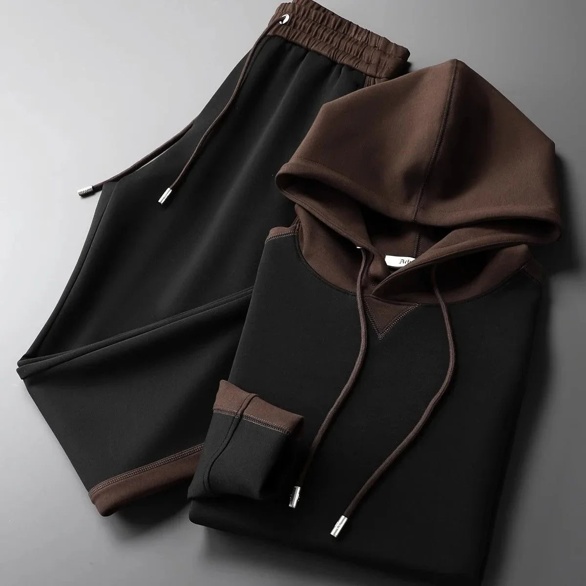 Strata Sweatset