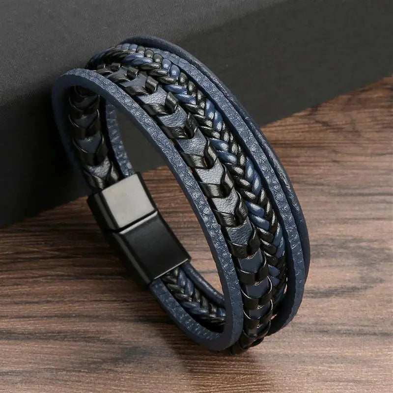 Gramado Klassisches Leder Geflochtenes Armband - Mehrlagiges Modeaccessoire für Männer