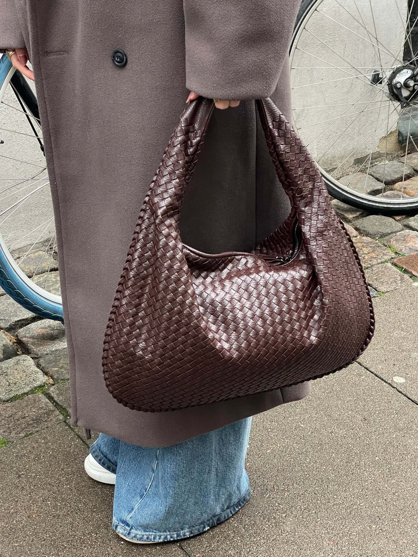 Amelia | Geflochtene Schultertasche
