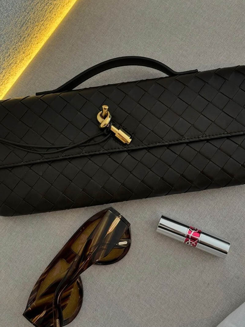 Brenda | Geflochtene Clutch