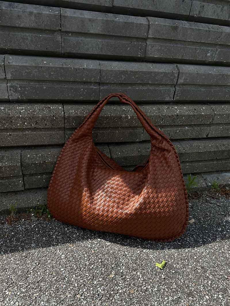 Amelia | Geflochtene Schultertasche