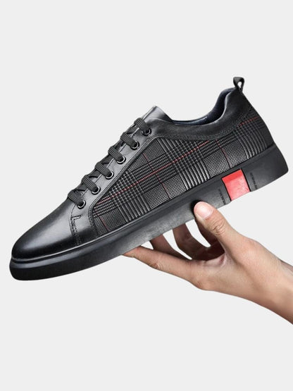 Blackgrid Leder Slipper – Cross & Crown