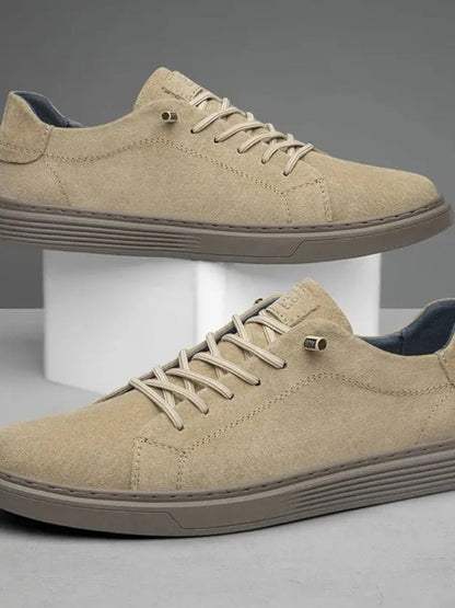 Braune Wildleder Schuhe - Cross & Crown