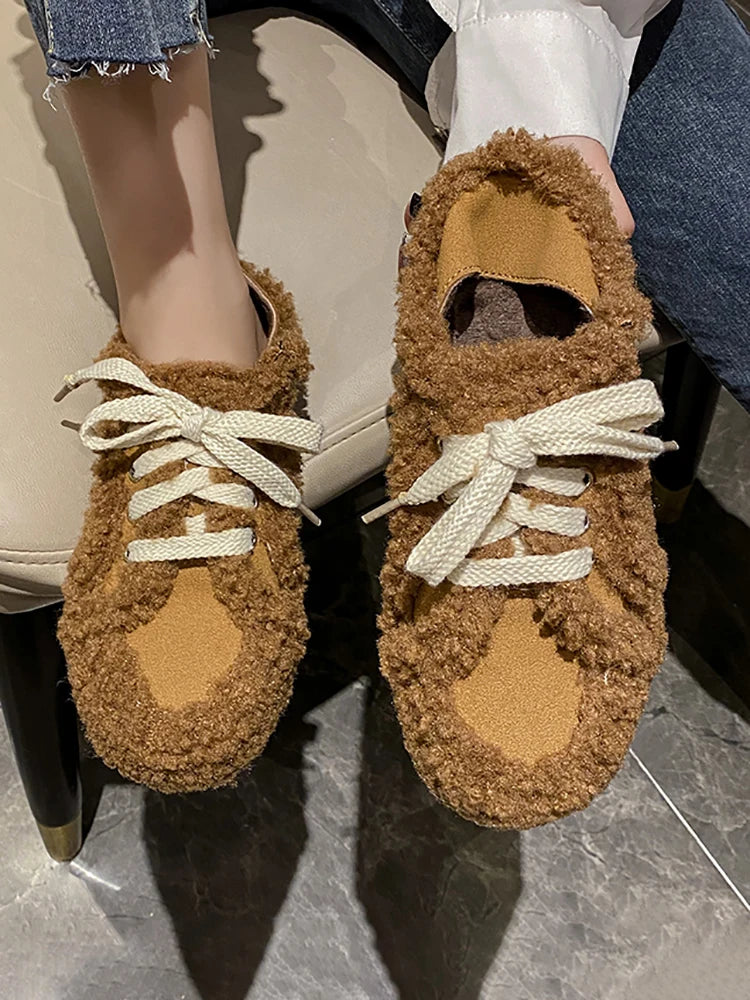 Bequeme Chic Damen-Fellslipper