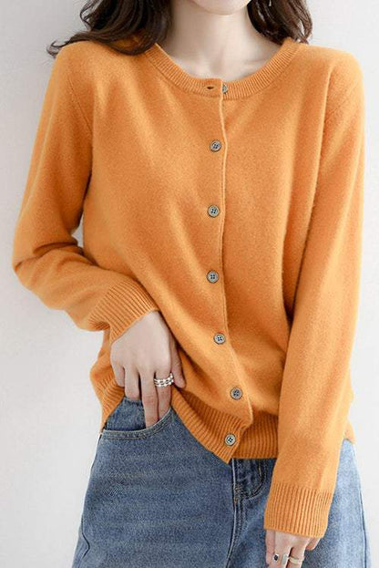 Rundhals-Wollstrick-Cardigan - 12 Farben verfügbar