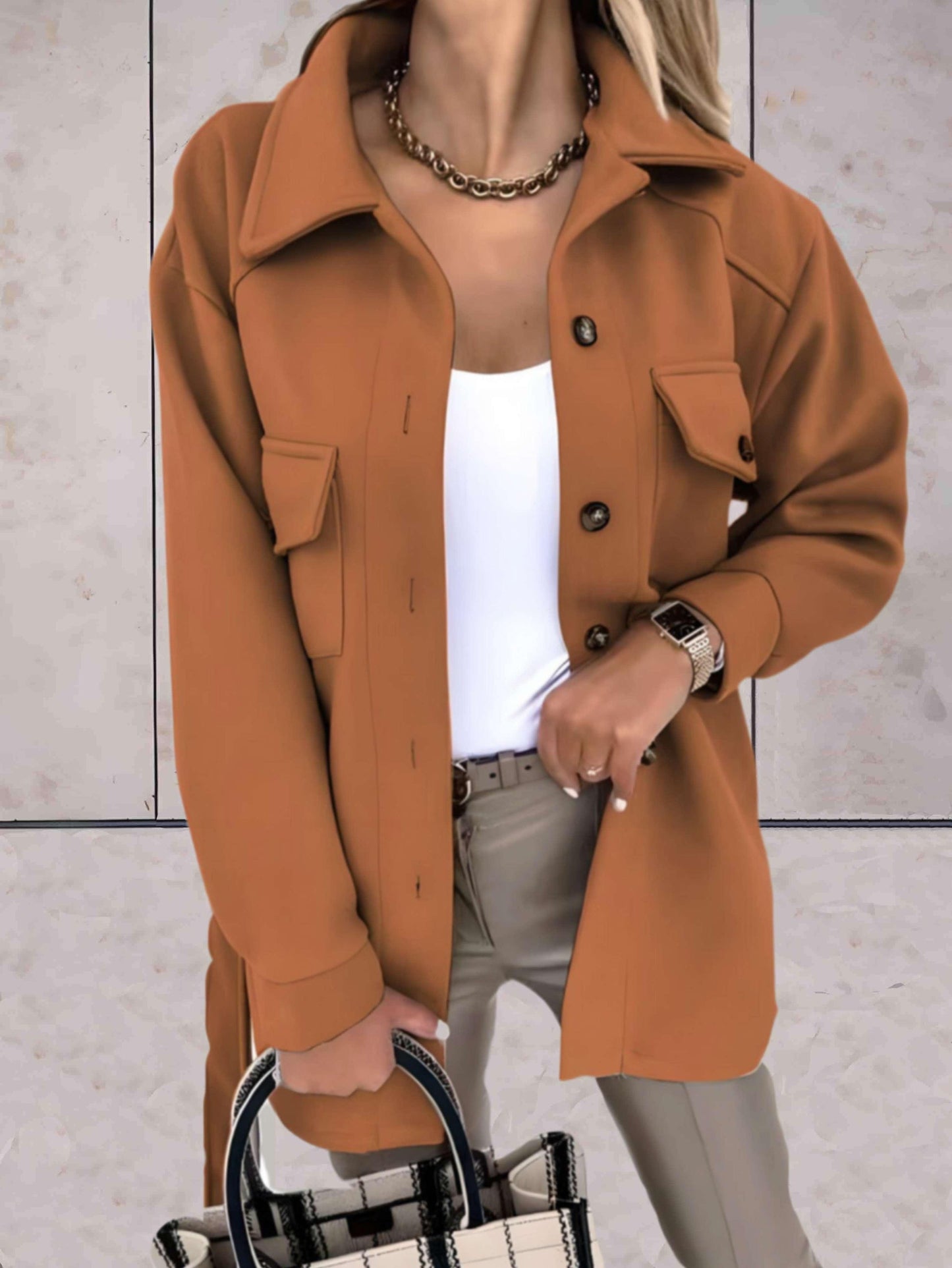 Linda | Elegante Knopf-Jacke