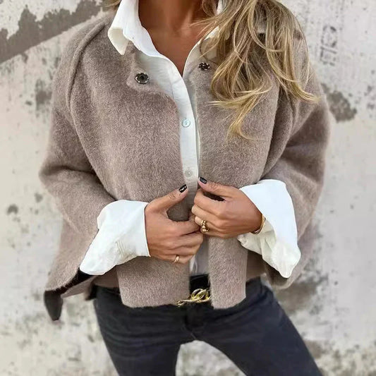 Elisa - Kurze Jacke mit eleganten, ausladenden Ärmeln