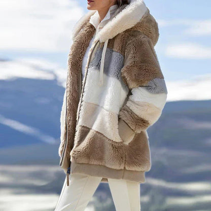 Andrea | Winterjacke mit Kapuze und Reißverschluss